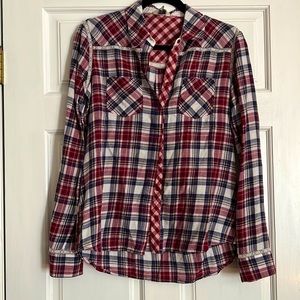 Guess Button Down Plaid Shirt, size M
